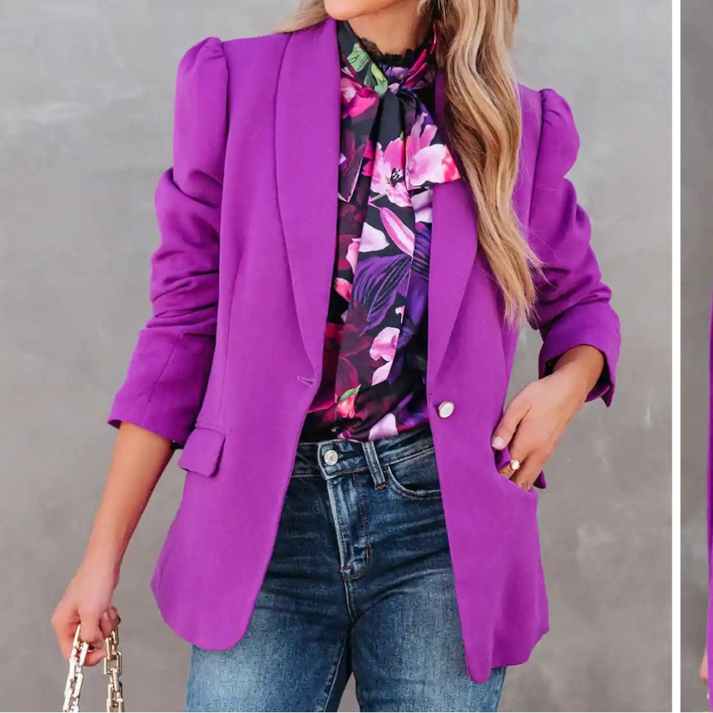 Dolly Pocketed Puff Shoulder Blazer- Magenta
